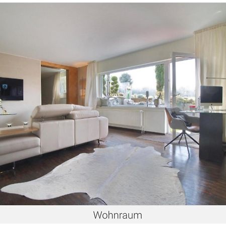 Beste Lage In Bochum Sehr Hochwertige, Individuelle Wohnung Als Hotelalternative Mit Suedterrasse, Pkw-Stellplatz, Wallbox U.V.M. Exterior photo